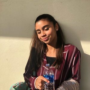 Meet your Posher, Angie 💜